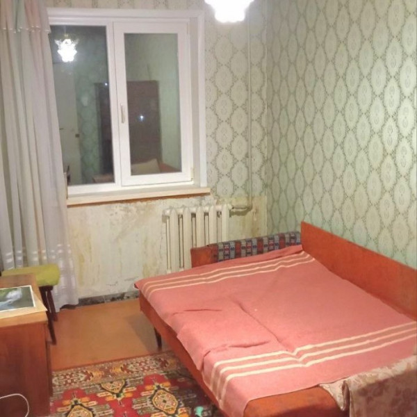 Фото Продам 2-ком квартиру на кв. Жукова, г.Луганск.