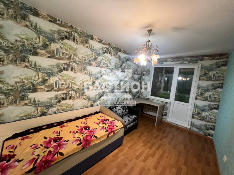 3-х комнатная квартира, улица Оборонная, 124 ID:2090301