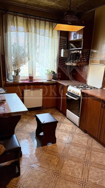 Фото Сдам 3-х комнатную квартиру на длительный срок (г. Кировск, кв. Центральный, д. 9)