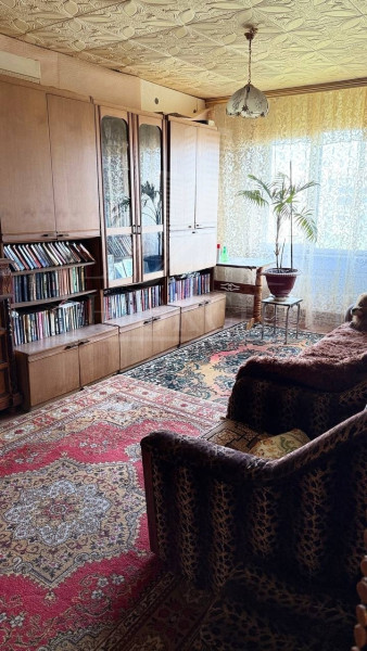 Фото Сдам 3-х комнатную квартиру на длительный срок (г. Кировск, кв. Центральный, д. 9)