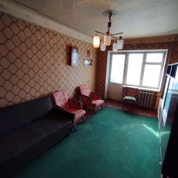 Фото № 6272 Продам 3х комн. квартиру в р-не СМ "Семья"