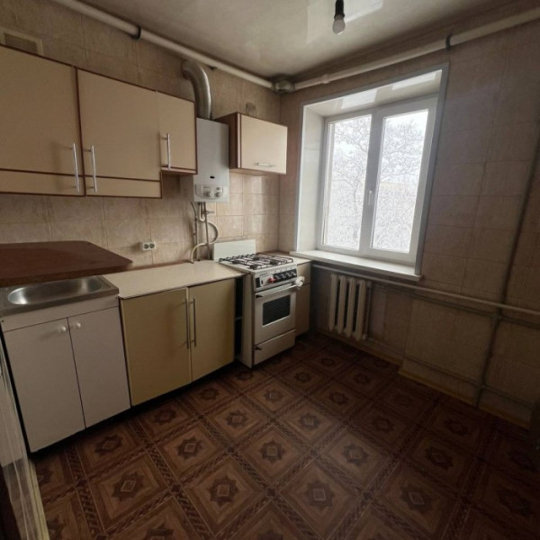 № 7045 Продам 2х комн. квартиру в р-не СШ № 15