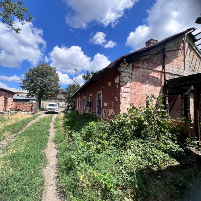 Фото Продам большой дом на два входа ул Кирова, район старого ж/д вокзала. Общая площадь 81,6 кв. м