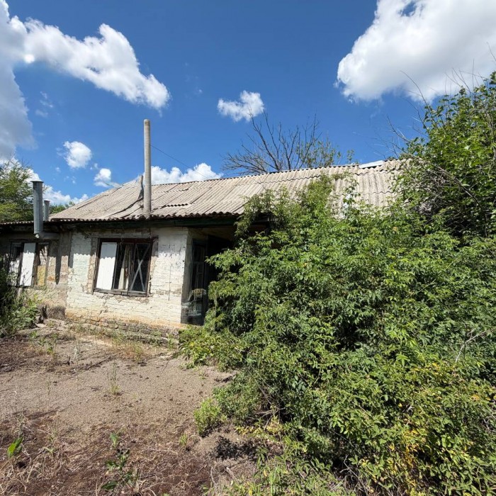 Фото Продам дом п. Новосветловка, ул. Краснозвездная.