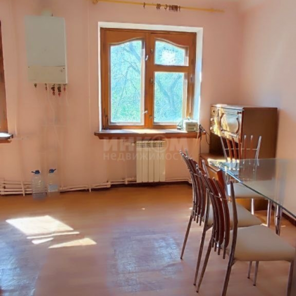 Фото Продам 3к на Солнечном 12