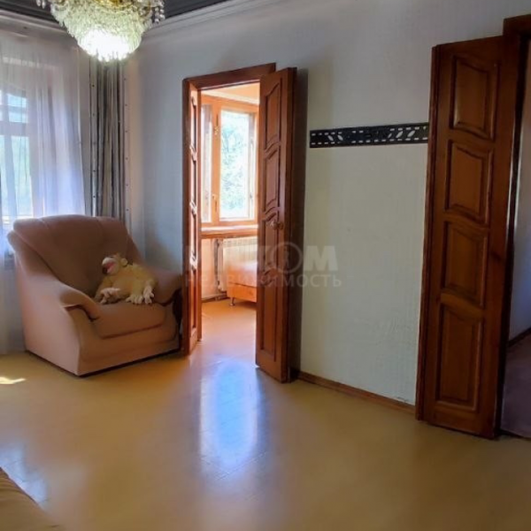 Фото Продам 3к на Солнечном 12