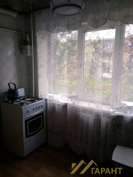 Фото 2-к квартира по ул. Липовенко г. Алчевск1701