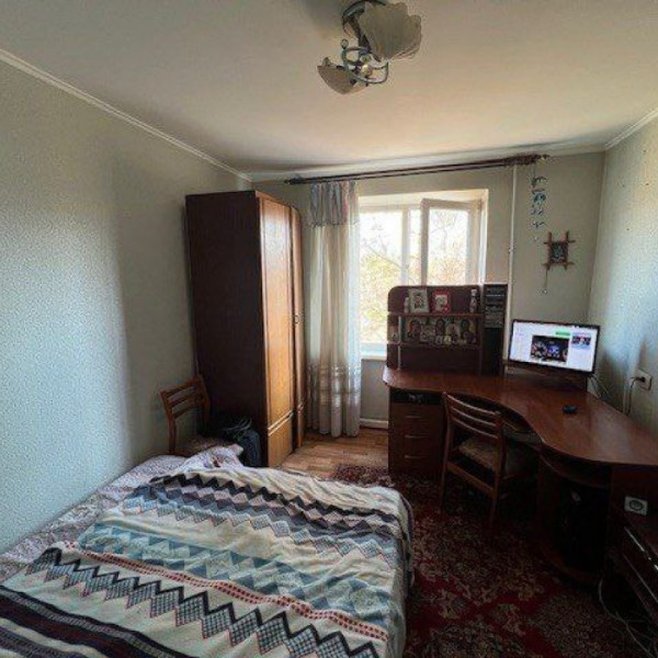 Фото Продам 2х комнатную квартиру с автономным отоплением улица 30-лет Победы (район кинотеатра "Мир")