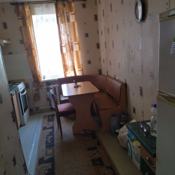 Фото Продам 3 комнатную квартиру в центре, р-он таксопарка