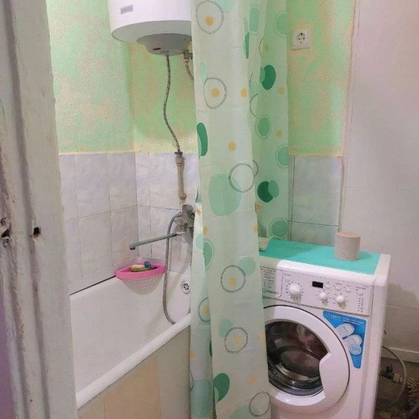 Фото Продам 1-к квартиру г. Луганск, кв. Восточный