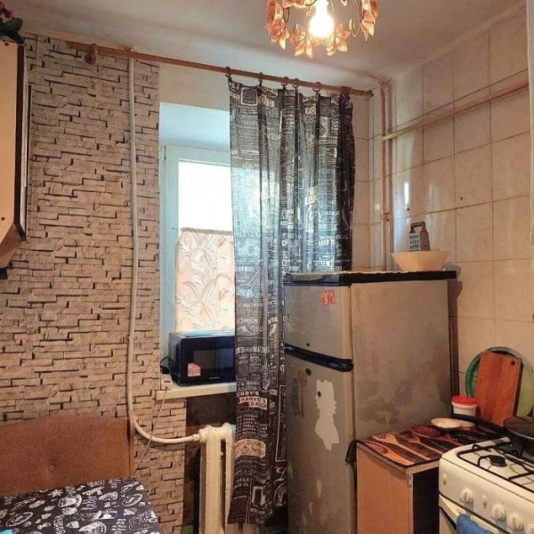 Фото Продам 1-к квартиру г. Луганск, кв. Восточный