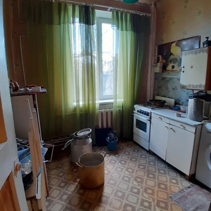 Продам 1 комн. квартиру в р-не СШ 15