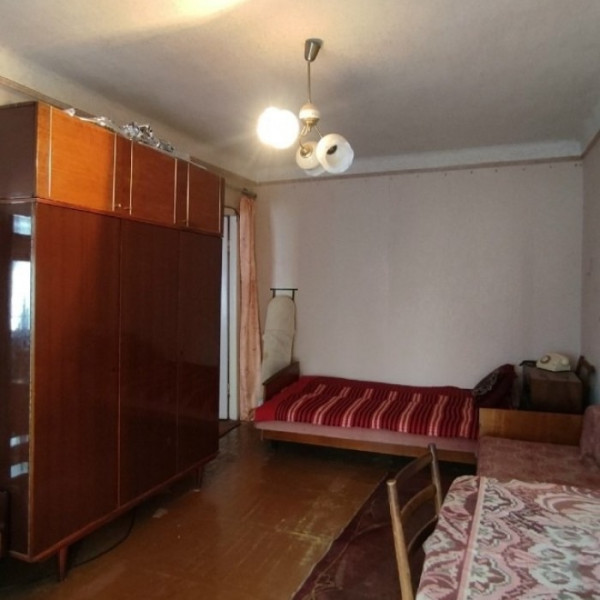 Фото № 6783 Продам 1 комн. квартиру в р-не маг. "Камелия"