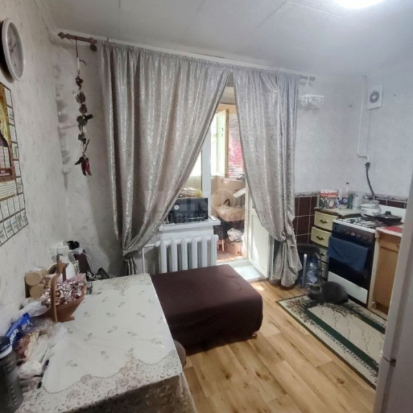 Продам 1-комн квартиру в городе Луганск квартал Ольховский