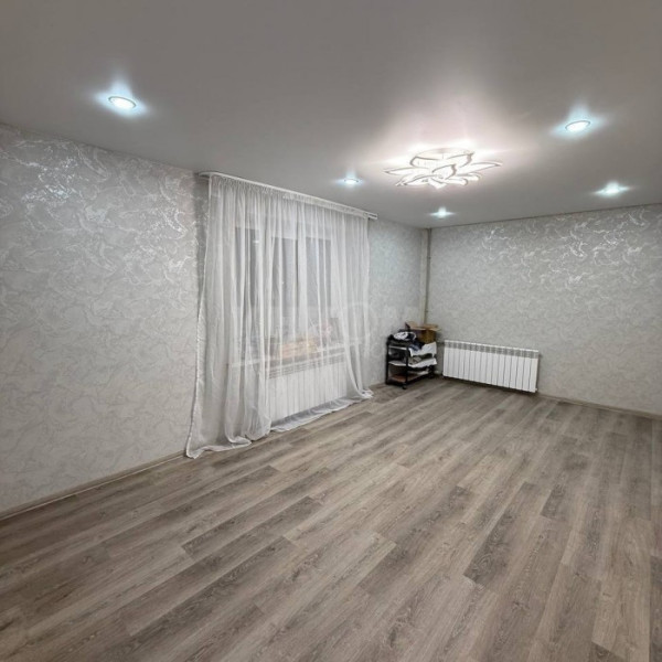 Фото Продам 1-комн квартиру в г.Луганск кв. Пролетариата Донбасса