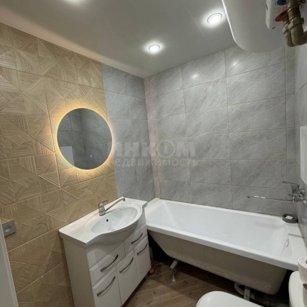 Фото Продам 1-комн квартиру в г.Луганск кв. Пролетариата Донбасса