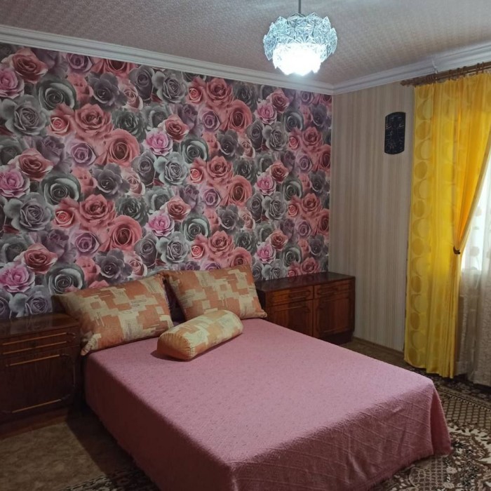 Фото Сдам двухкомнатную квартиру в центре, улица Коцюбинского, д 17