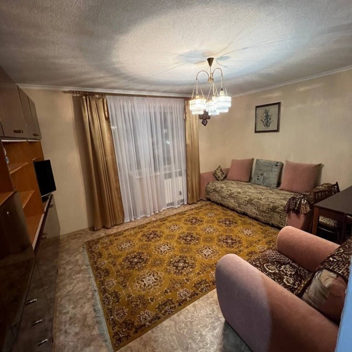 Фото Сдам двухкомнатную квартиру в центре, улица Коцюбинского, д 17