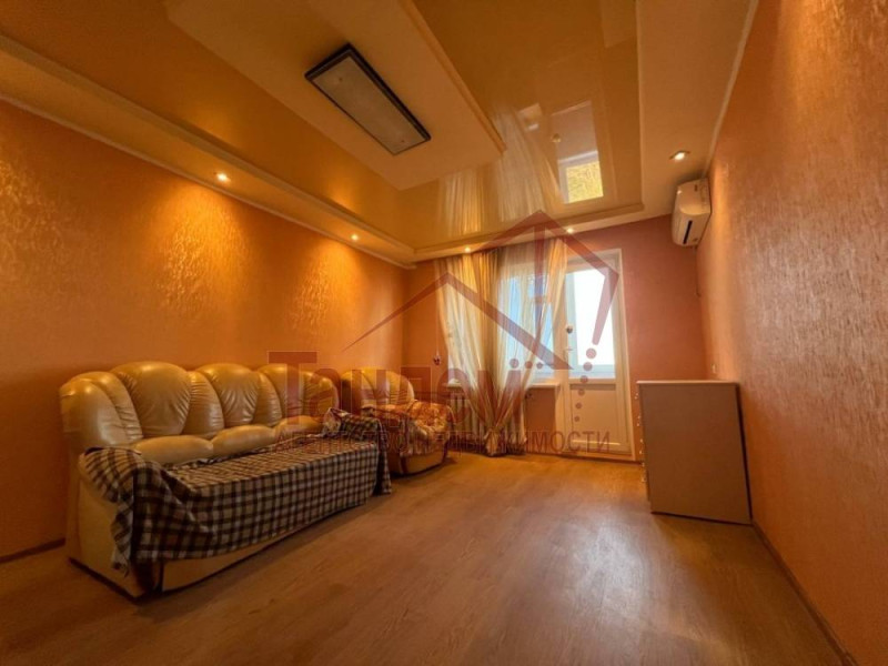 Фото 2 комнатная, 53м², 9/9эт. , кв. Гагарина - Объект №75