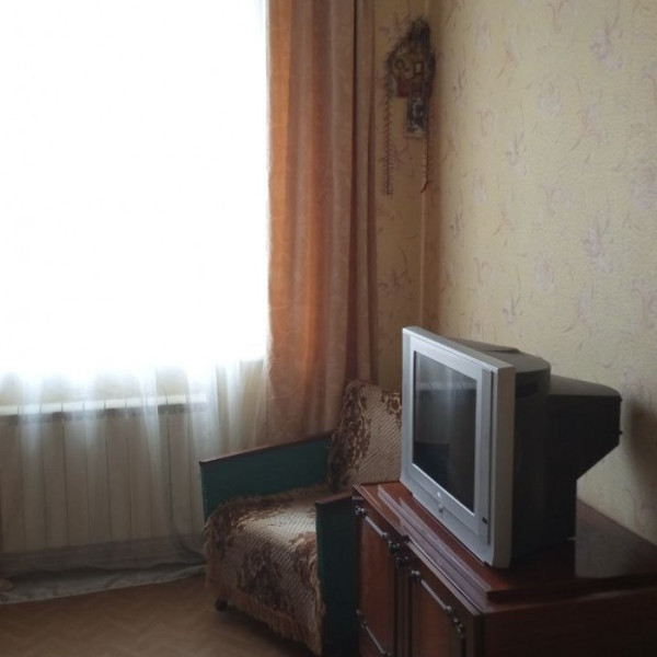 Фото № 7090 Продам 2х комн. квартиру в р-не Стоматологии