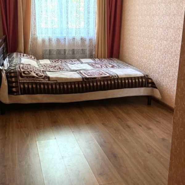 Фото № 6696 Продам 3х комн. квартиру в р-не Шпиля