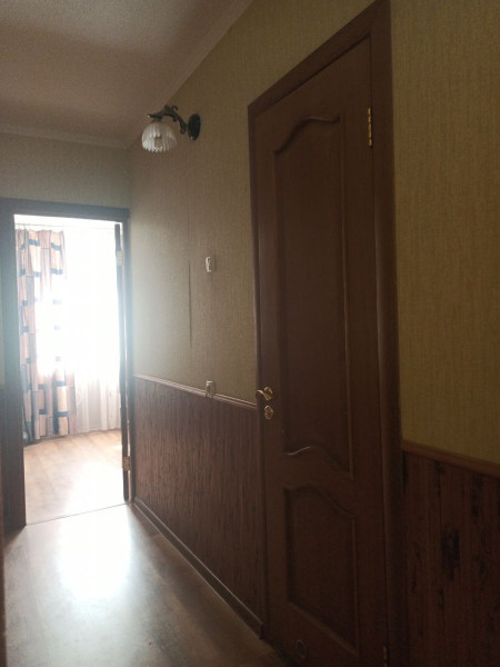 Фото Квартира г. Алчевск (ул. Ленина, 120)