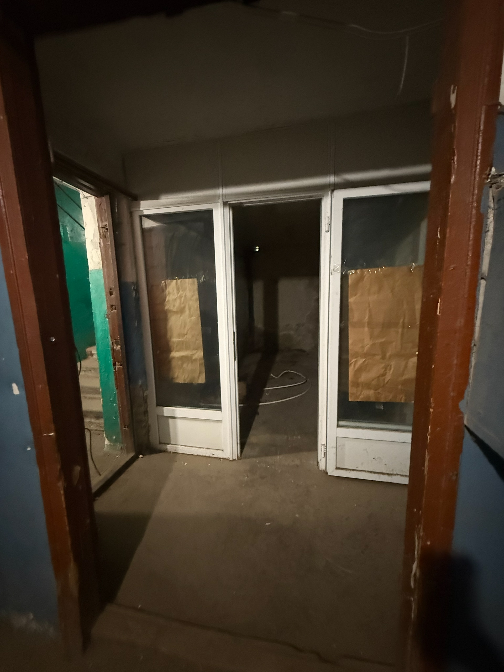 Фото ПРОДАМ КОММЕРЧЕСКОЕ ПОМЕЩЕНИЕ (г. Первомайск, ул. Макаренко)