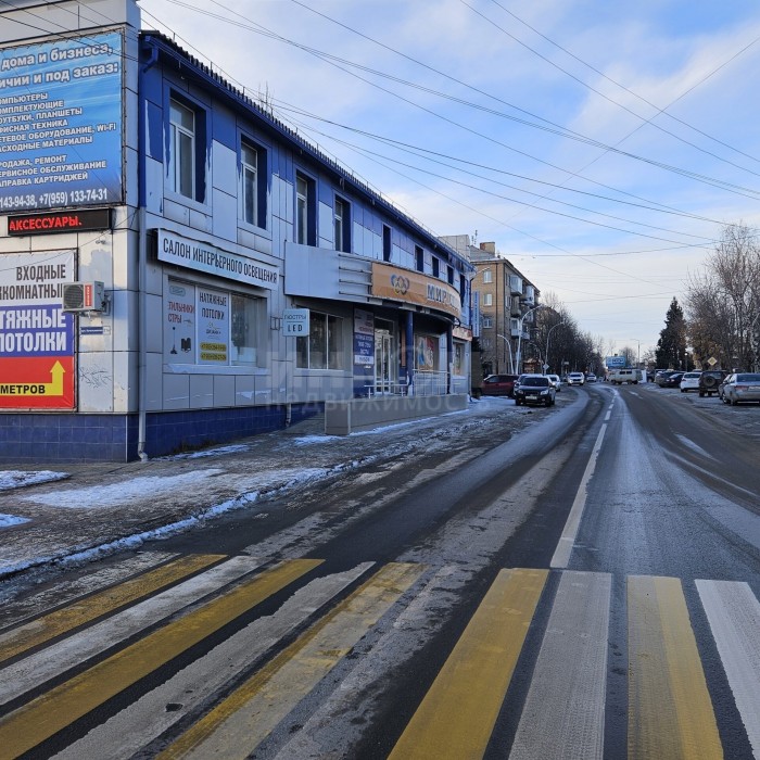 Фото Продам часть здания 250 м2 в Центре города Луганск