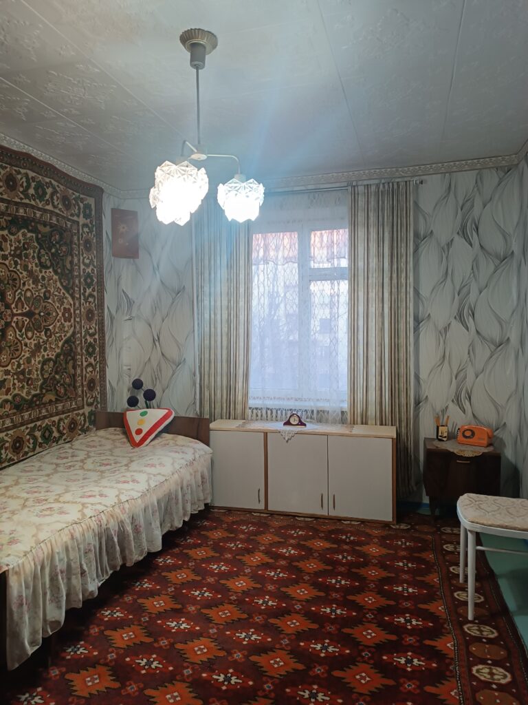 Фото № 1038 Продается 3-х комнатная квартира(чешка) по ул. Гмыри в р-не СШ № 6