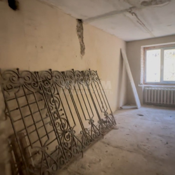 Фото продам помещение в центре ,первая линия 235м2