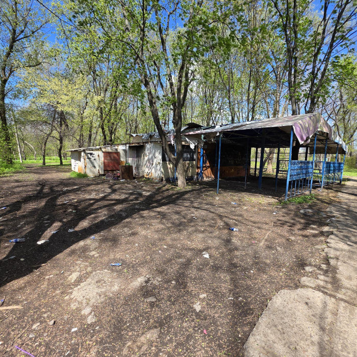 Фото Продам торговый павильон в парковой зоне