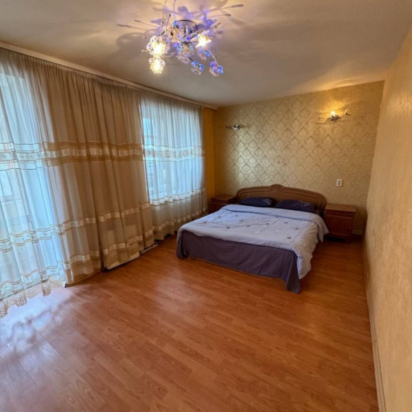 Фото Продам 2 комнатную квартиру ул. Титова