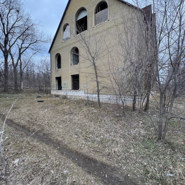 Фото Продам недостроенный дом в г. Луганске (верхний Камброд)