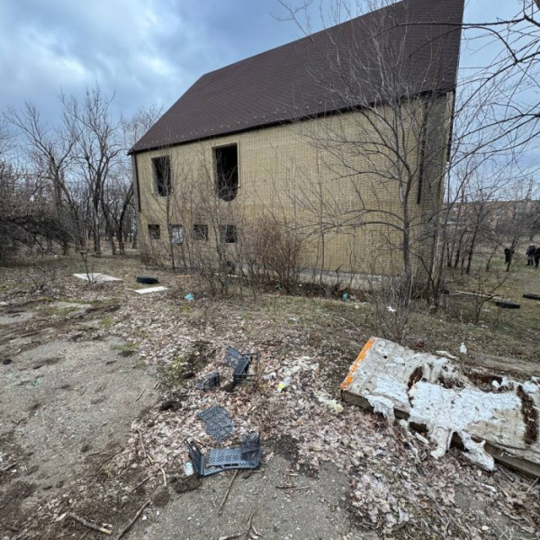 Фото Продам недостроенный дом в г. Луганске (верхний Камброд)