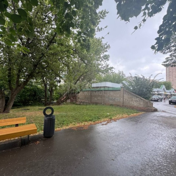 Продам Участок 10 сот. ул. Братьев Палкиных Центр Города