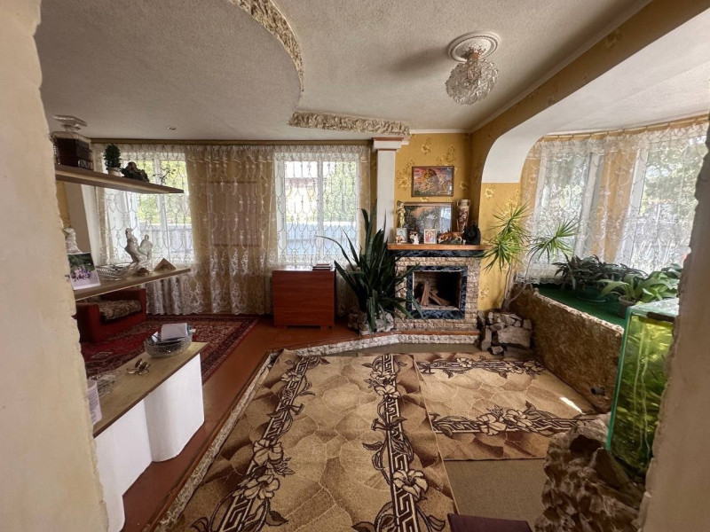 Фото №575 Продаётся 2-х этажный коттедж р-н перек. Фрунзе-Кирова