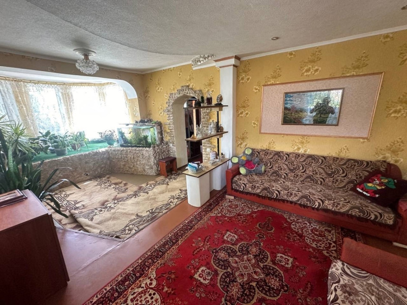 Фото №575 Продаётся 2-х этажный коттедж р-н перек. Фрунзе-Кирова