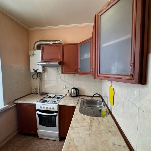 Фото Продам 3-х комн квартиру в Центре г Луганск ул Дзержинского