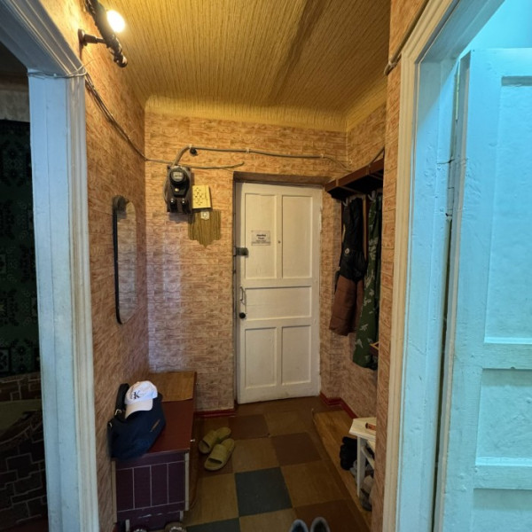 Фото Продам 2-х комн квартиру в городе Луганск, улица Демина, городок ОР