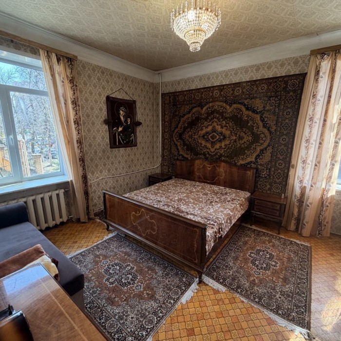 Фото Сдам долгосрочно 2- к. квартиру, в центре Луганска, ул. Котельникова (р- н академии Матусовского).