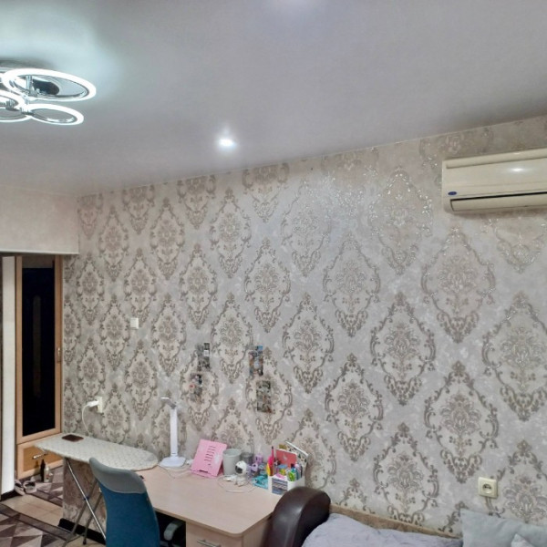 Фото Продам 1-кк на кВ Ленинского комсомола 5 этаж 9-го дома.