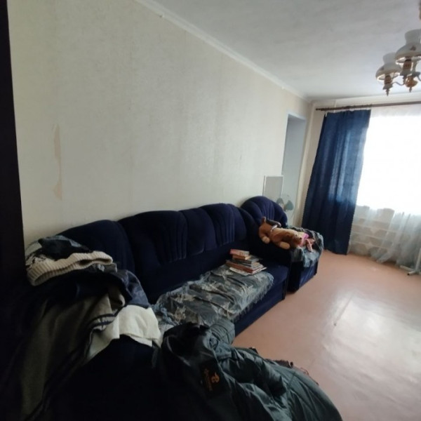 Фото Продам 3-х комнатную квартиру на кв. Южный