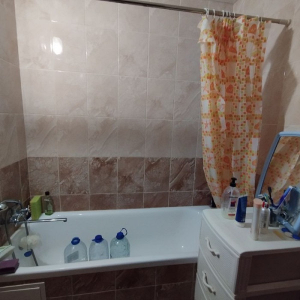 Фото Продам 3-х комнатную квартиру на кв. Южный