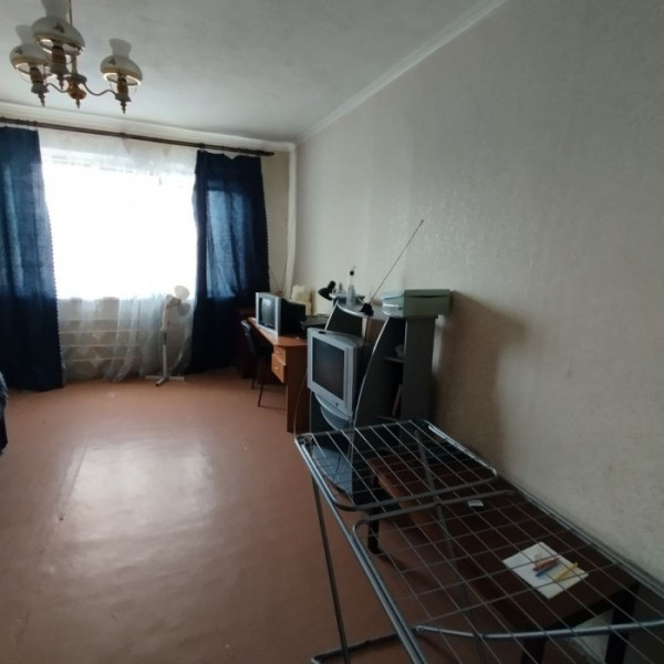 Фото Продам 3-х комнатную квартиру на кв. Южный