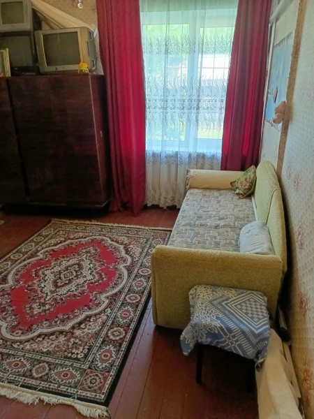 Продаётся 2-комнатная квартира в городе Брянка, ул. Фадеева, д. 13.