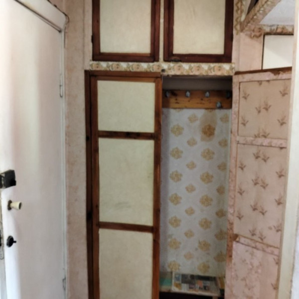 Фото Продам двухкомнатную квартиру на кв. Жукова