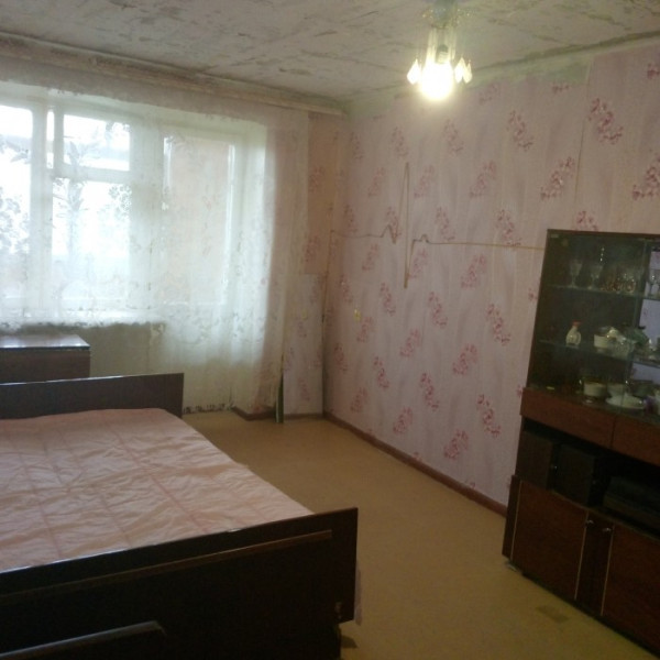 Фото 1к квартира кв 50 лет Октября г Луганск