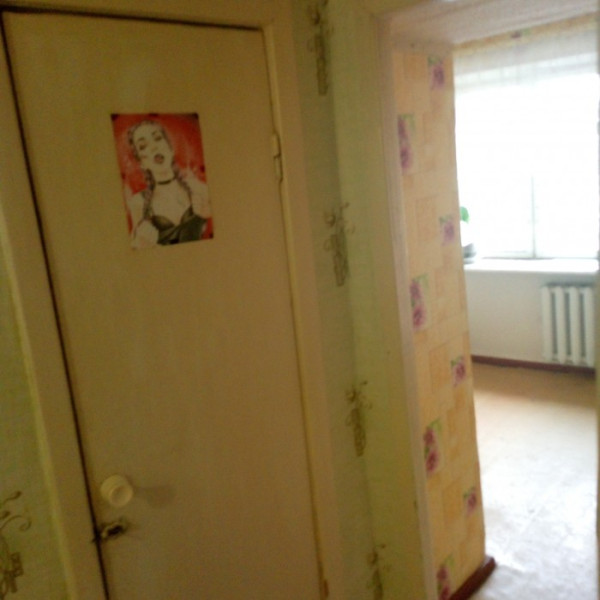 Фото 1к квартира кв 50 лет Октября г Луганск