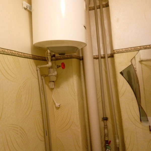 Фото 1к квартира кв 50 лет Октября г Луганск