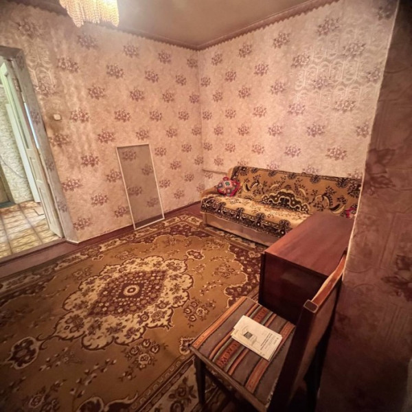 Фото Продам 5-ти комнатный дом р-н магазина за рулем